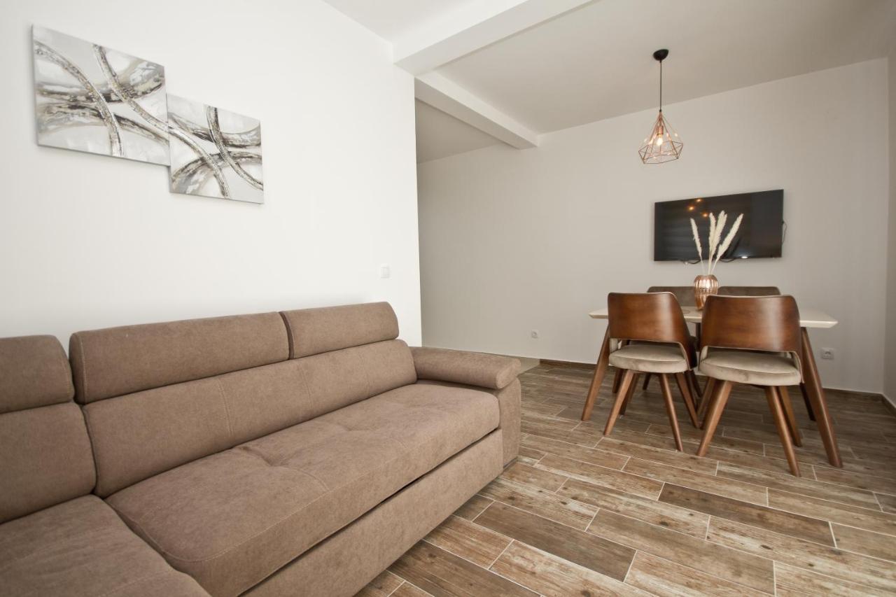 Igman Apartments ティヴァト エクステリア 写真